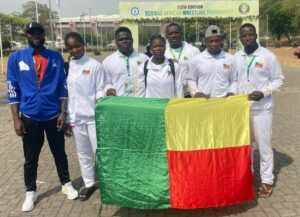 Guépards et Amazones lutte1